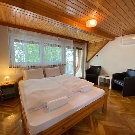 Apartament Petofi 24