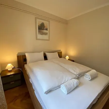 Apartment Petofi 24