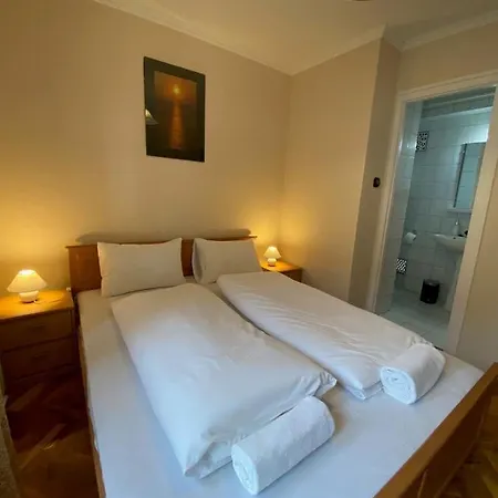 Petofi 24 Apartament